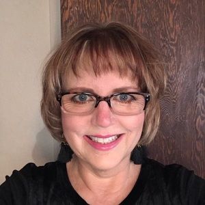 Meet your Posher, Deborah